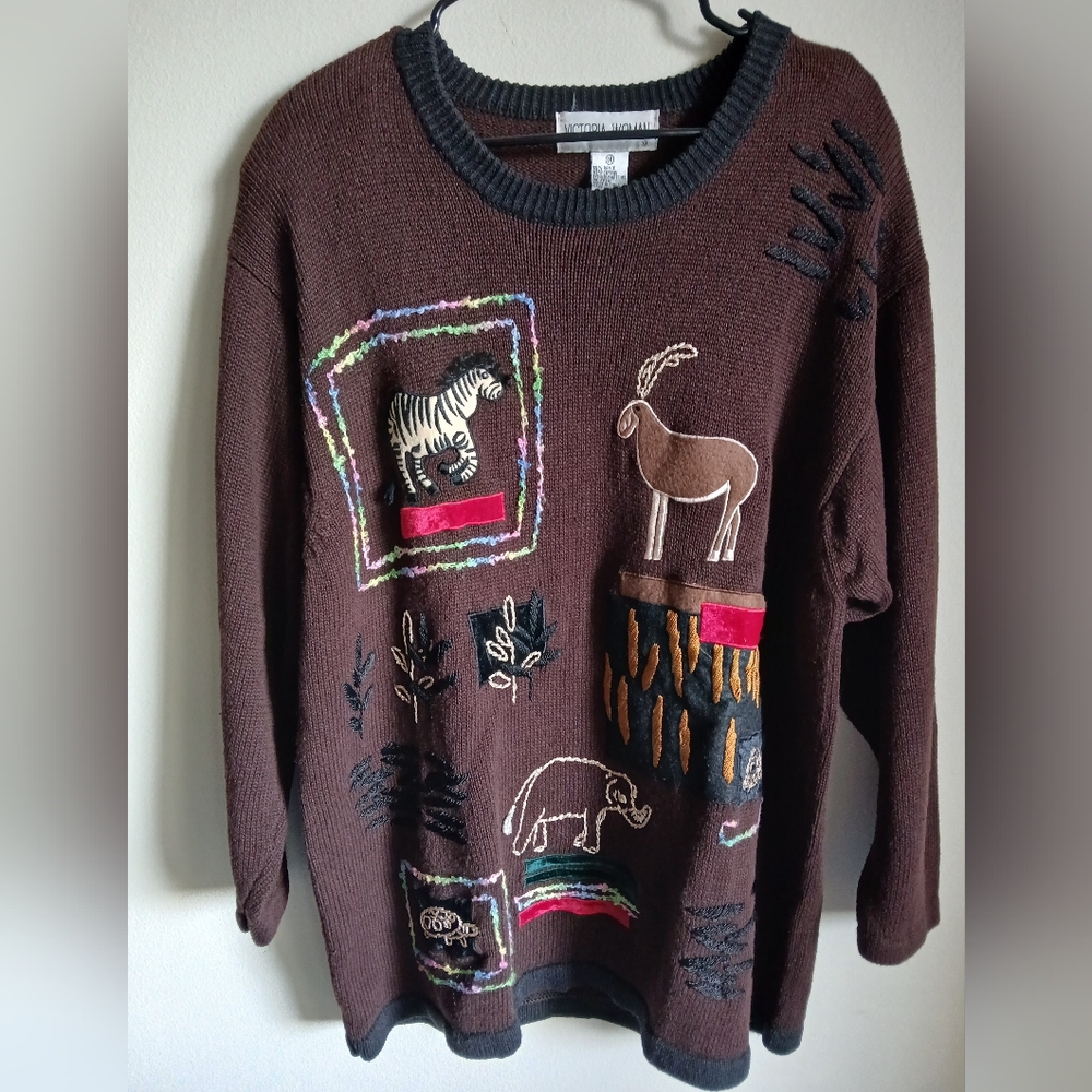VTG Victoria Woman Pullover Sweater Brown Size 1X Africa Zebra Zoo Elephant